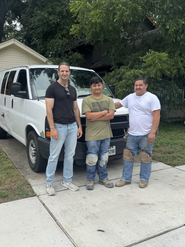 Austin elite flooring install crew
